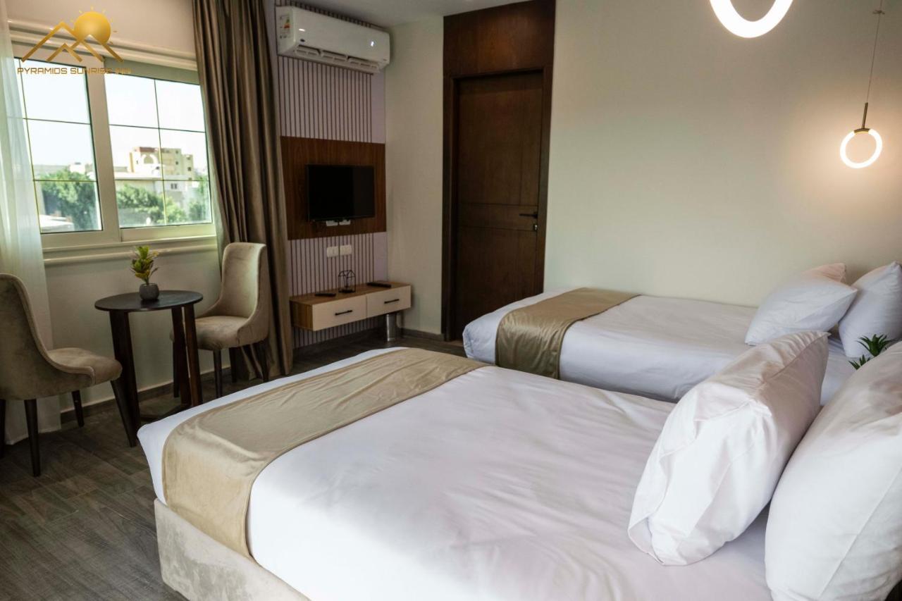 Golden Palm Sunrise Inn Kafrat al Jabal Bagian luar foto