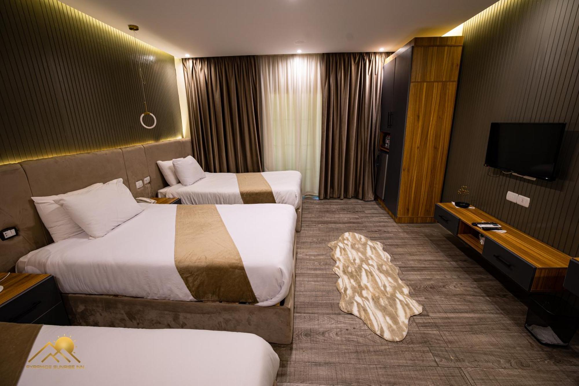 Golden Palm Sunrise Inn Kafrat al Jabal Bagian luar foto