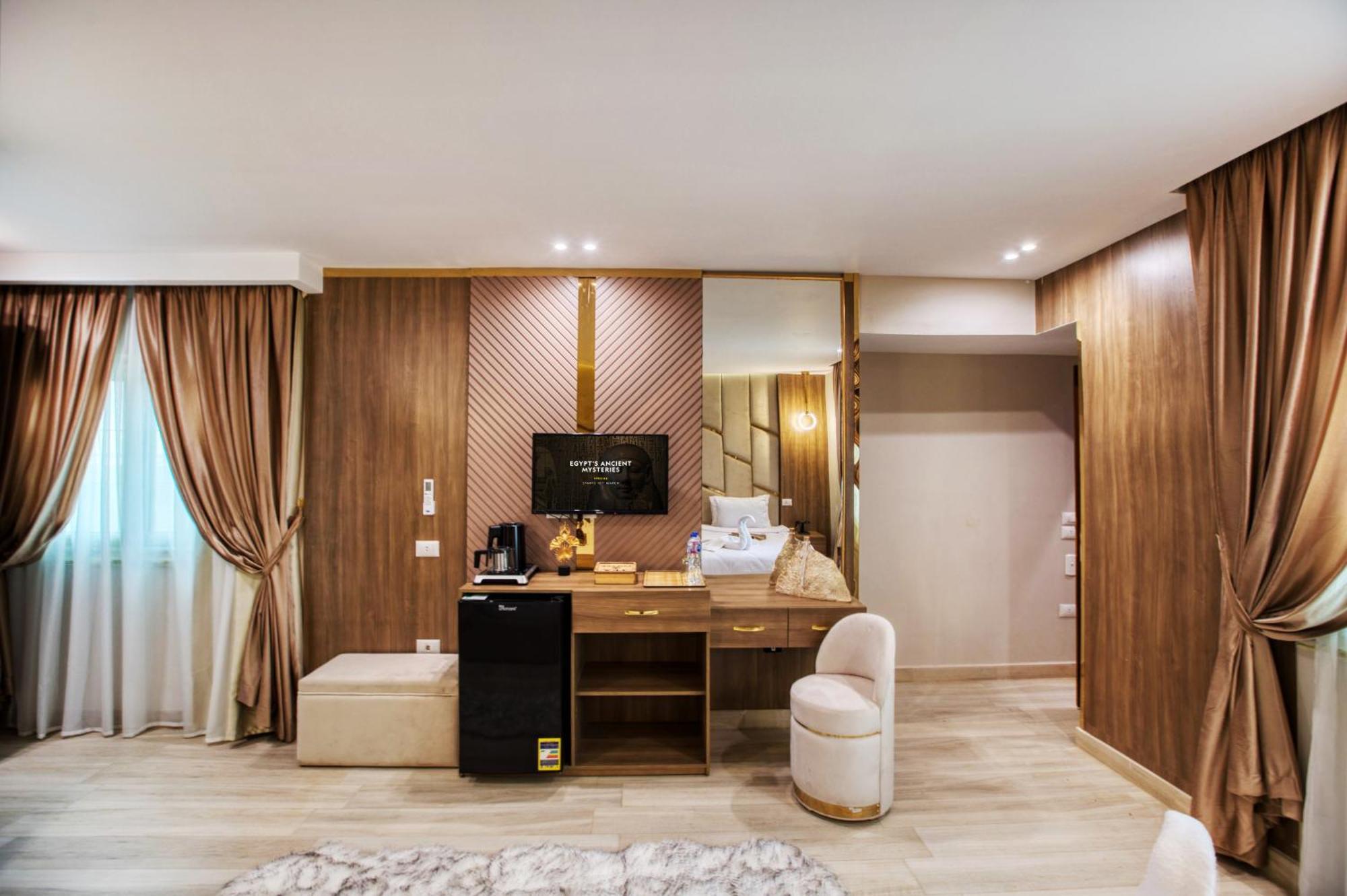 Golden Palm Sunrise Inn Kafrat al Jabal Bagian luar foto