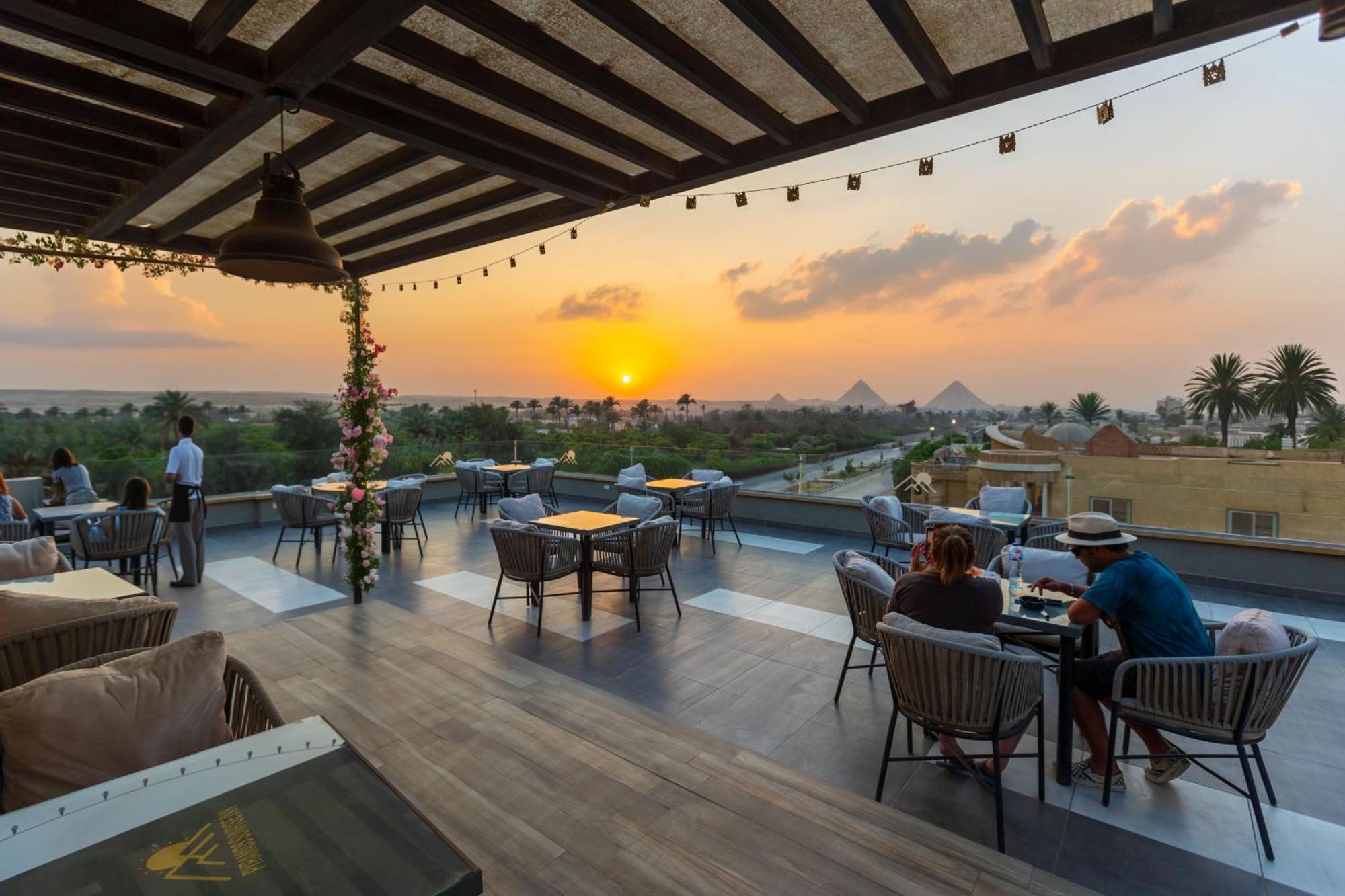 Golden Palm Sunrise Inn Kafrat al Jabal Bagian luar foto